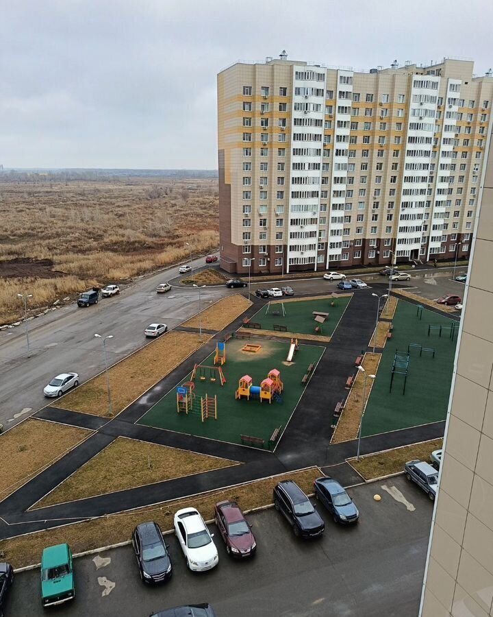 квартира г Оренбург р-н Ленинский ул Уральская 2/15 ЖК «Дубки» фото 6