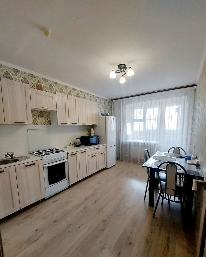 квартира г Брянск р-н Советский ул Романа Брянского 6 фото 1