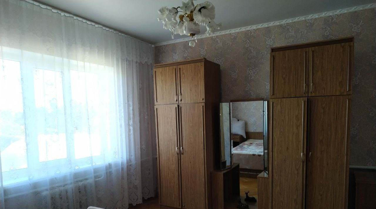 дом р-н Лабинский г Лабинск ул Учебная 3 фото 1