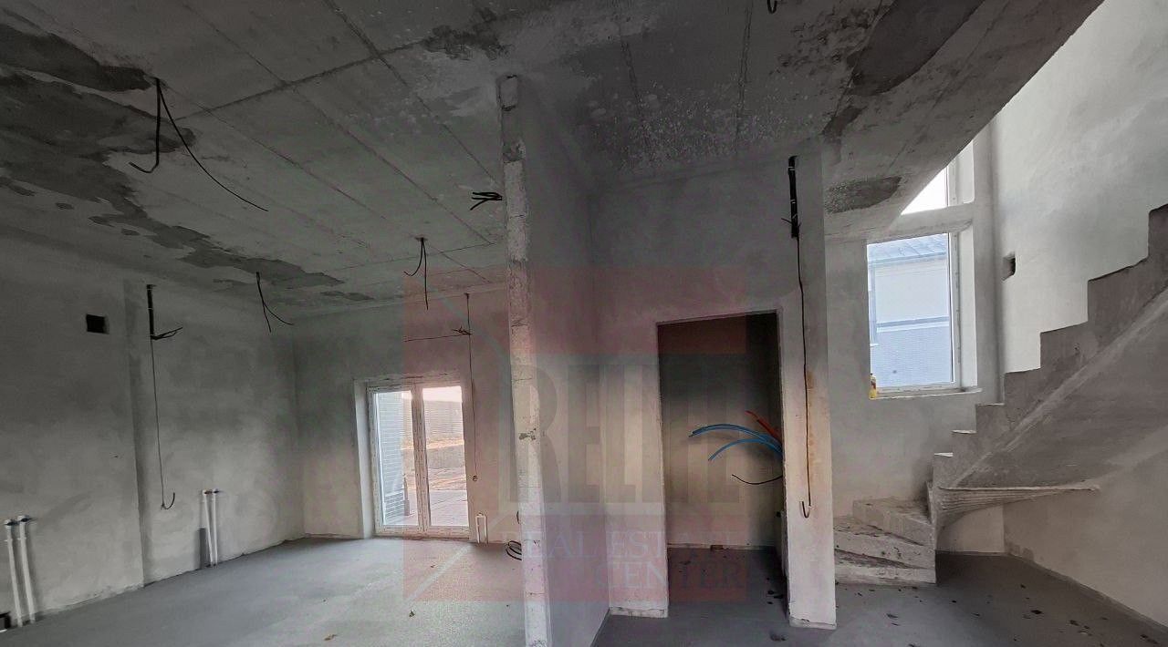 дом г Пионерский ул Октябрьская 10б фото 8