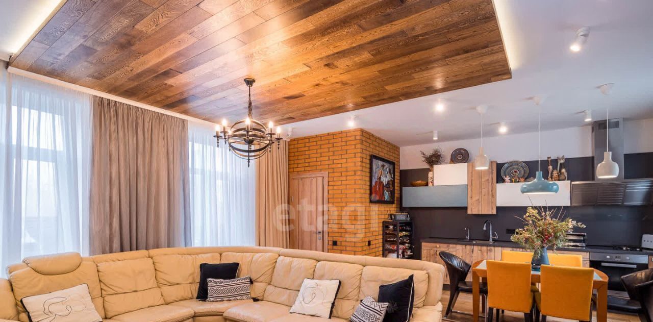 дом г Владивосток р-н Советский ул Находкинская 28а фото 5