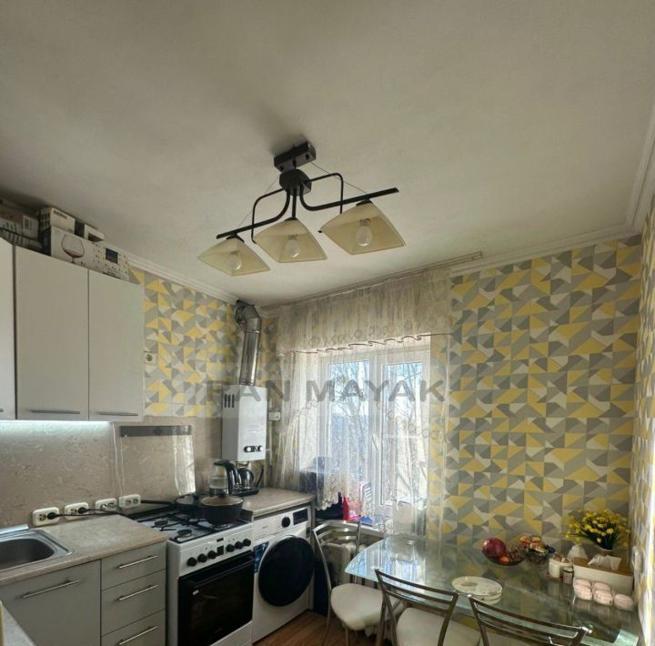квартира г Майкоп ул Ленина 80 фото 8