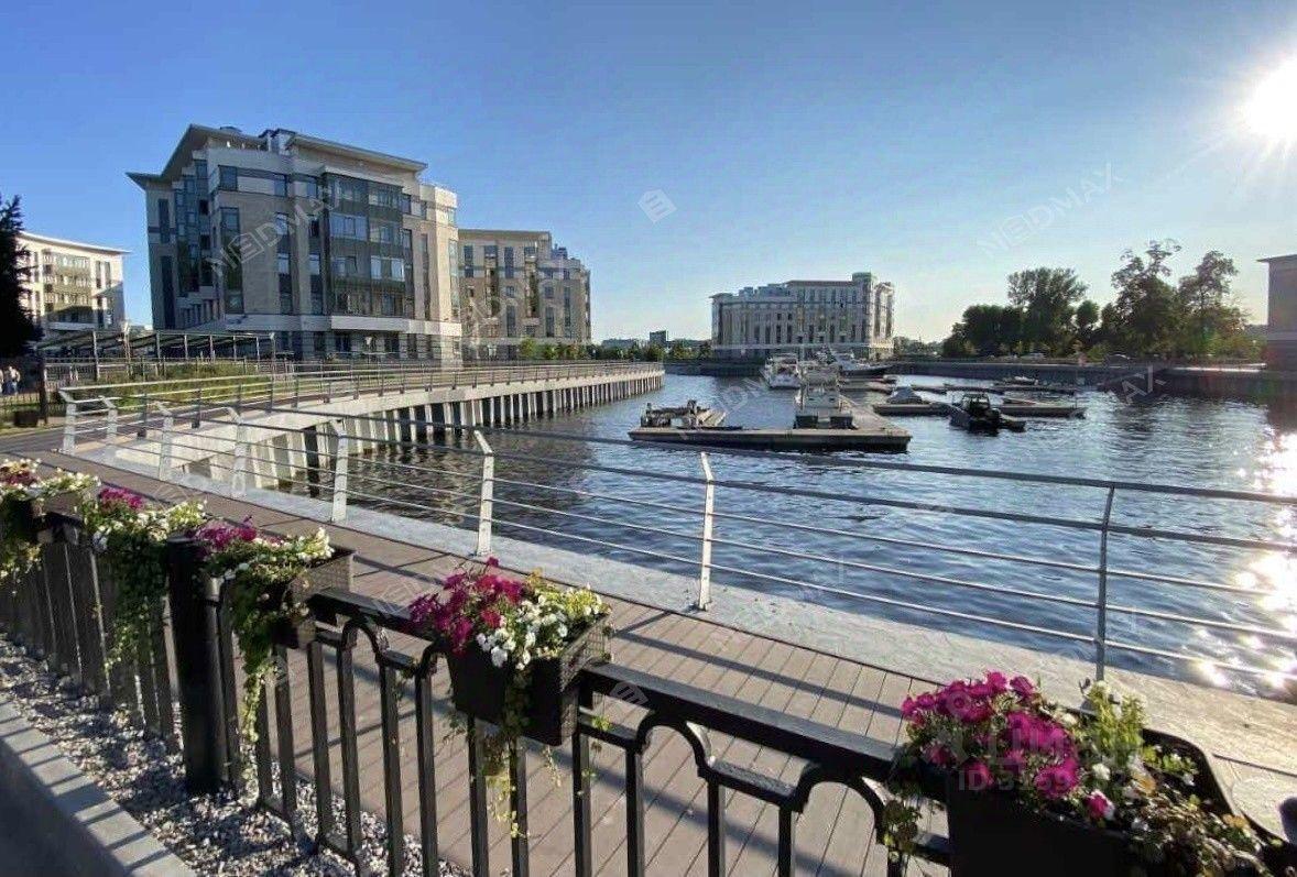 квартира г Санкт-Петербург р-н Петроградский пр-кт Петровский 2 ЖК «Royal Park», c1, Ленинградская область фото 23