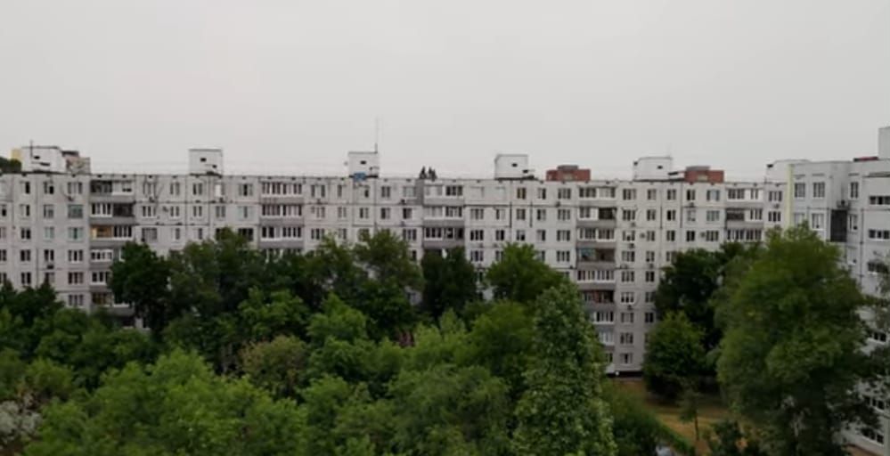 квартира г Тольятти р-н Автозаводский 5-й квартал б-р Орджоникидзе 18 фото 2
