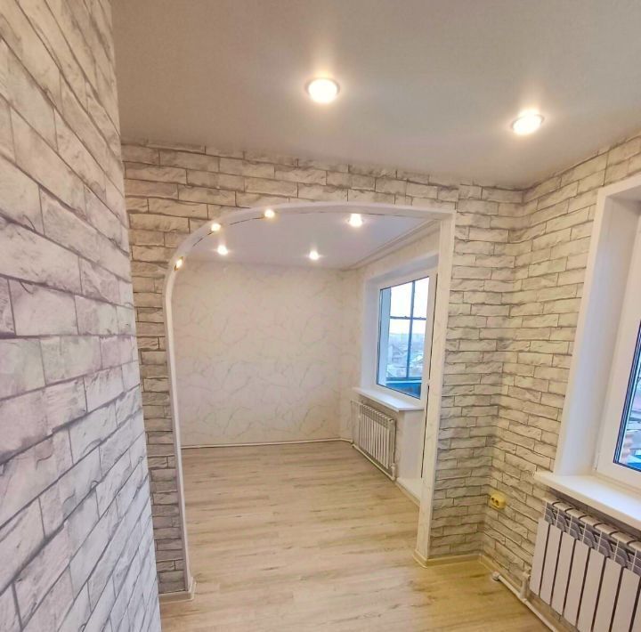 квартира г Бор ул Махалова 22 фото 2