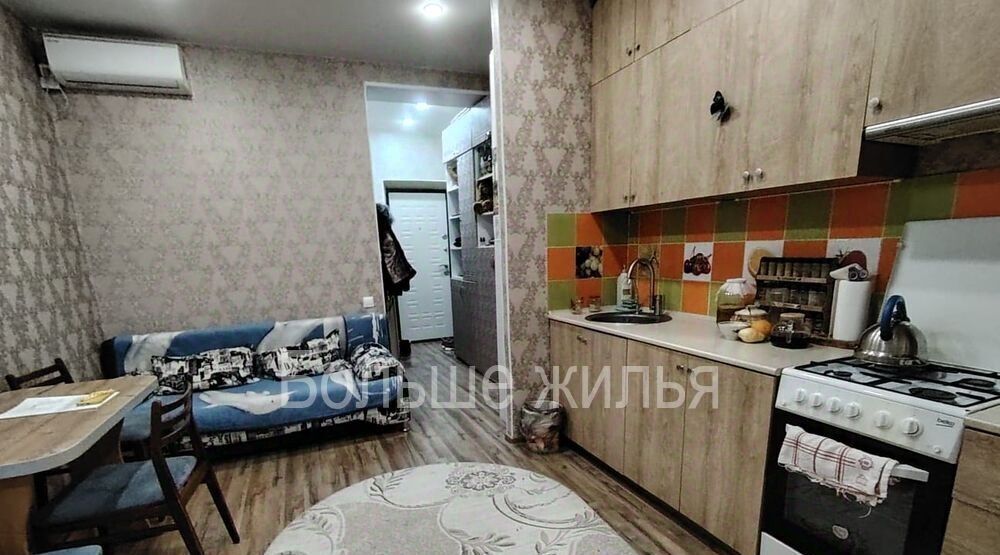 квартира г Волгоград р-н Кировский ул Санаторная 6 фото 2