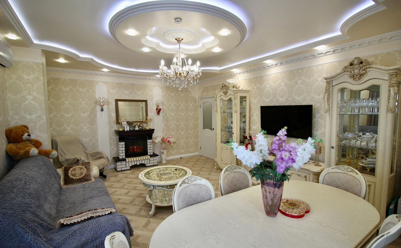 квартира г Красноярск р-н Советский ул Алексеева 51 фото 2