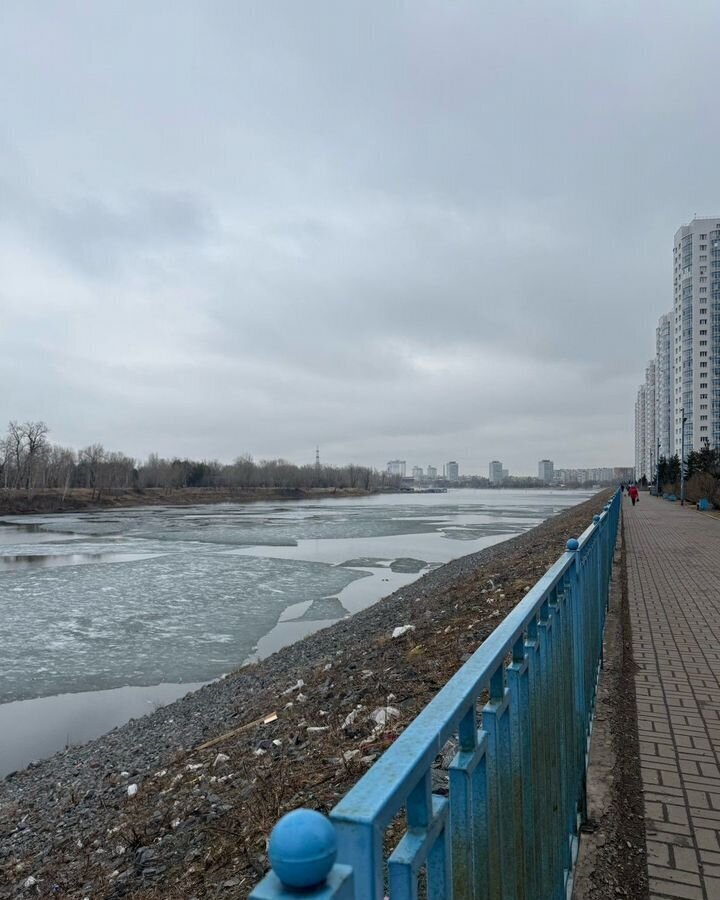 квартира г Красноярск р-н Свердловский ул Карамзина 16 фото 13