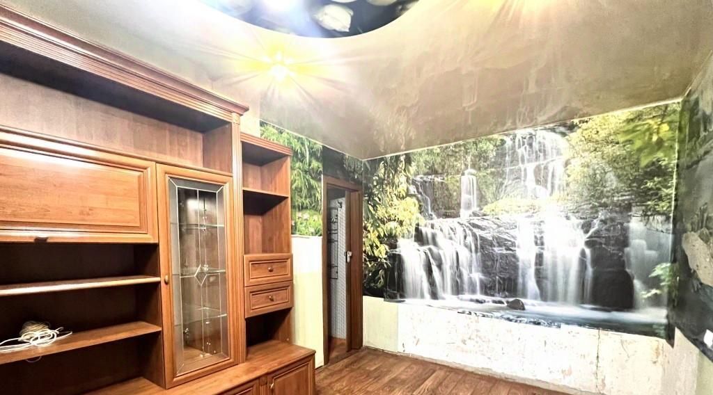 квартира г Новокузнецк р-н Центральный ул Пирогова 26 фото 2