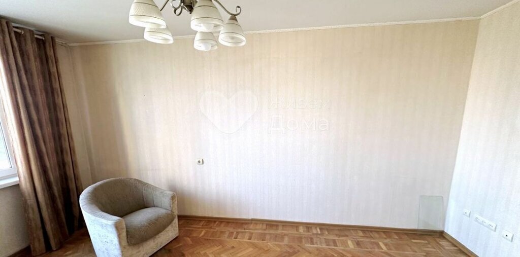 квартира г Волгоград р-н Ворошиловский ул Елецкая 17 фото 3
