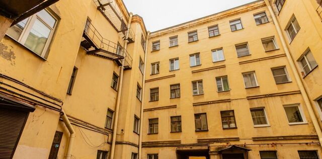 офис метро Площадь Восстания фото