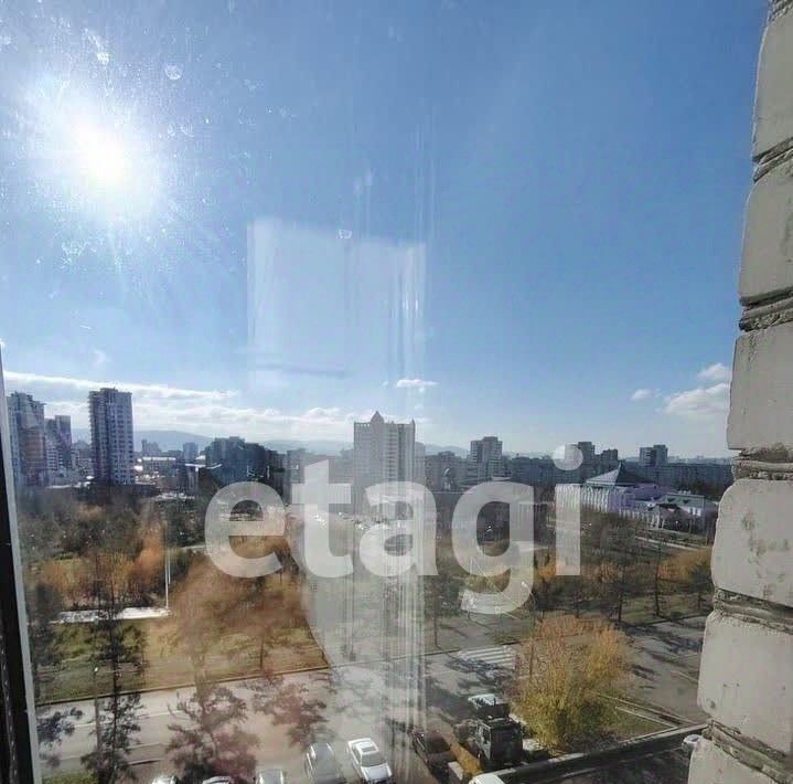 квартира г Красноярск р-н Советский ул Дубенского 4а фото 18