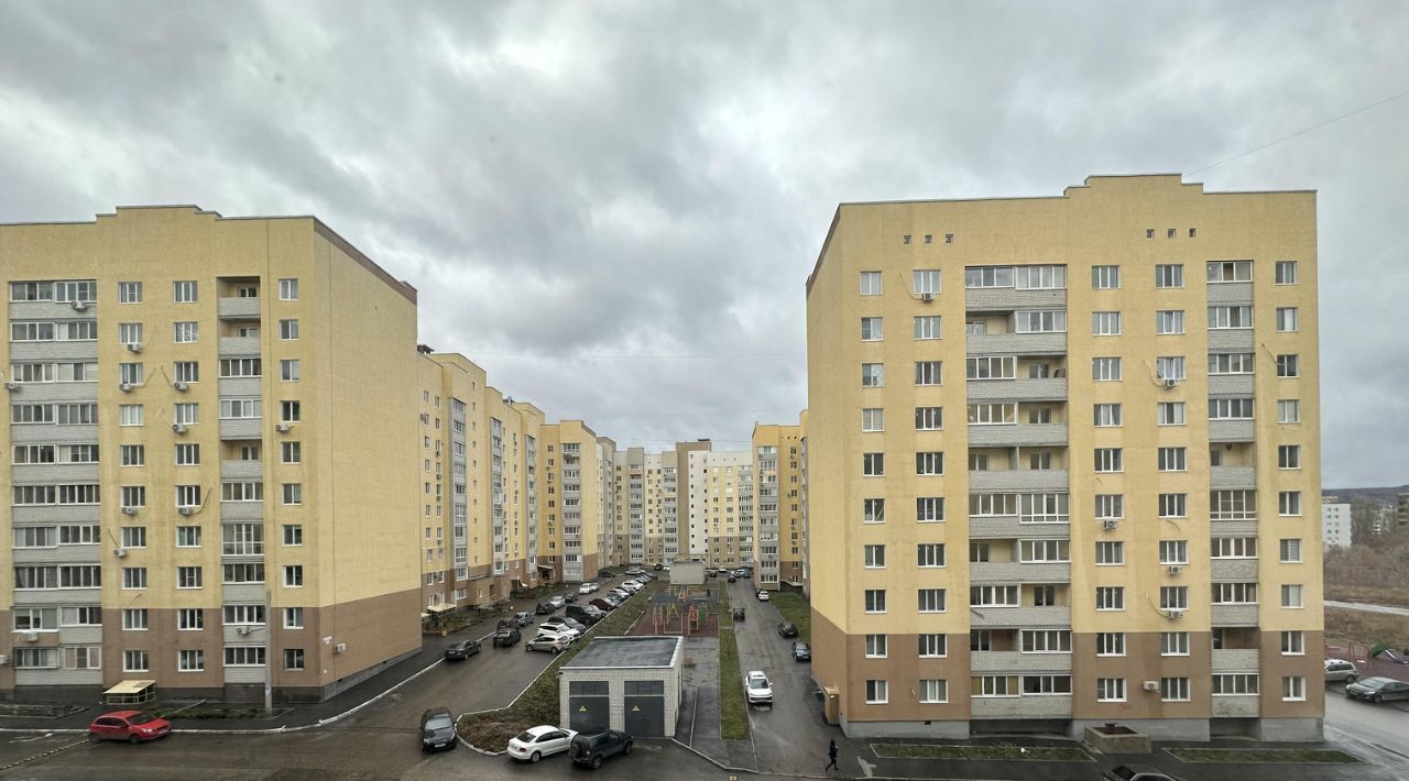 квартира г Саратов р-н Заводской ул им Николая Чихарева 10 фото 3
