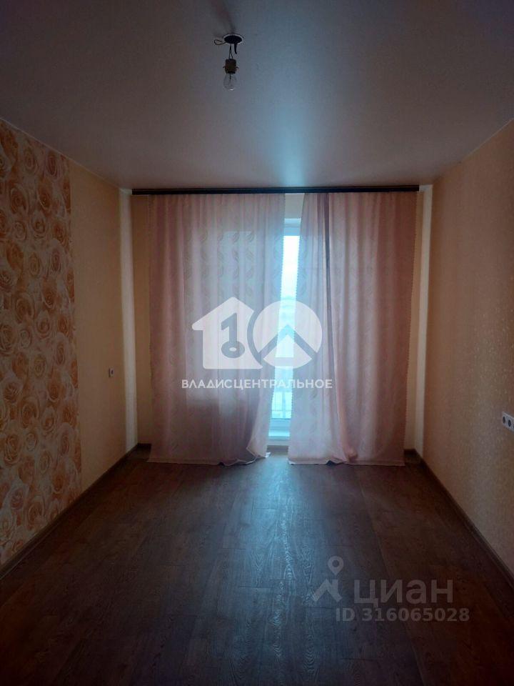 квартира г Новосибирск р-н Октябрьский ул Виталия Потылицына 7/1 Плющихинский фото 2