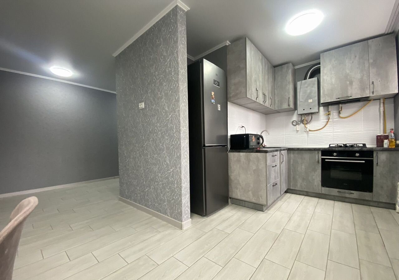 квартира г Батайск ул Куйбышева 164 фото 2