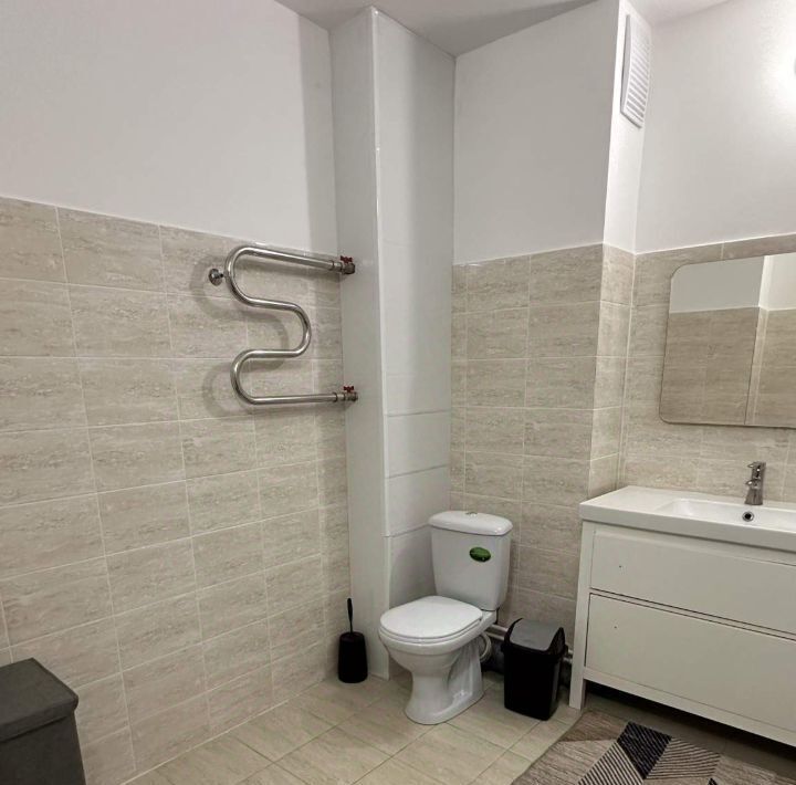 квартира г Красноярск р-н Октябрьский ул Елены Стасовой 48а фото 6