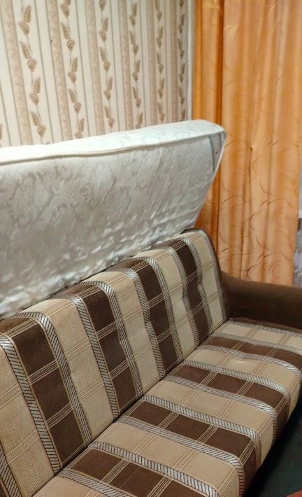 комната г Саратов р-н Заводской ул 4-я Нагорная 34 фото 2