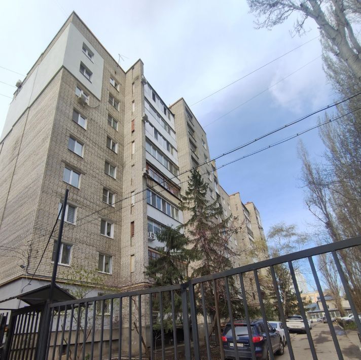 квартира г Саратов р-н Фрунзенский ул Белоглинская 75/81 фото 1