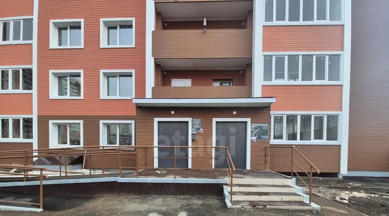 квартира г Оренбург р-н Дзержинский ул. Фронтовиков, 10/4 фото 6
