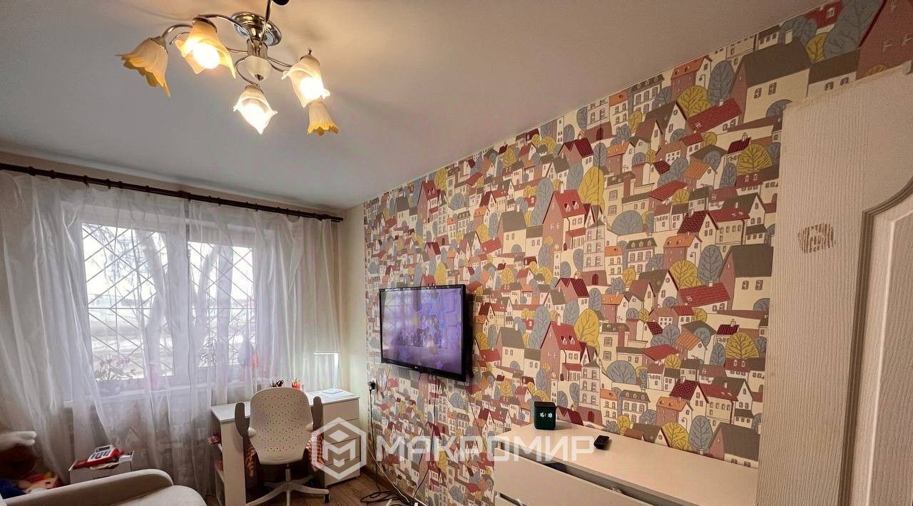 квартира г Пермь р-н Мотовилихинский ул Старцева 37 фото 1