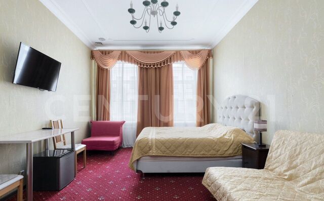 метро Чкаловская Большой пр-т Петроградской стороны, 19 фото