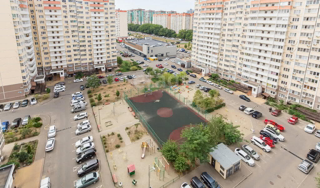 квартира г Краснодар р-н Прикубанский ул им. Героя Аверкиева А.А. 30 фото 11