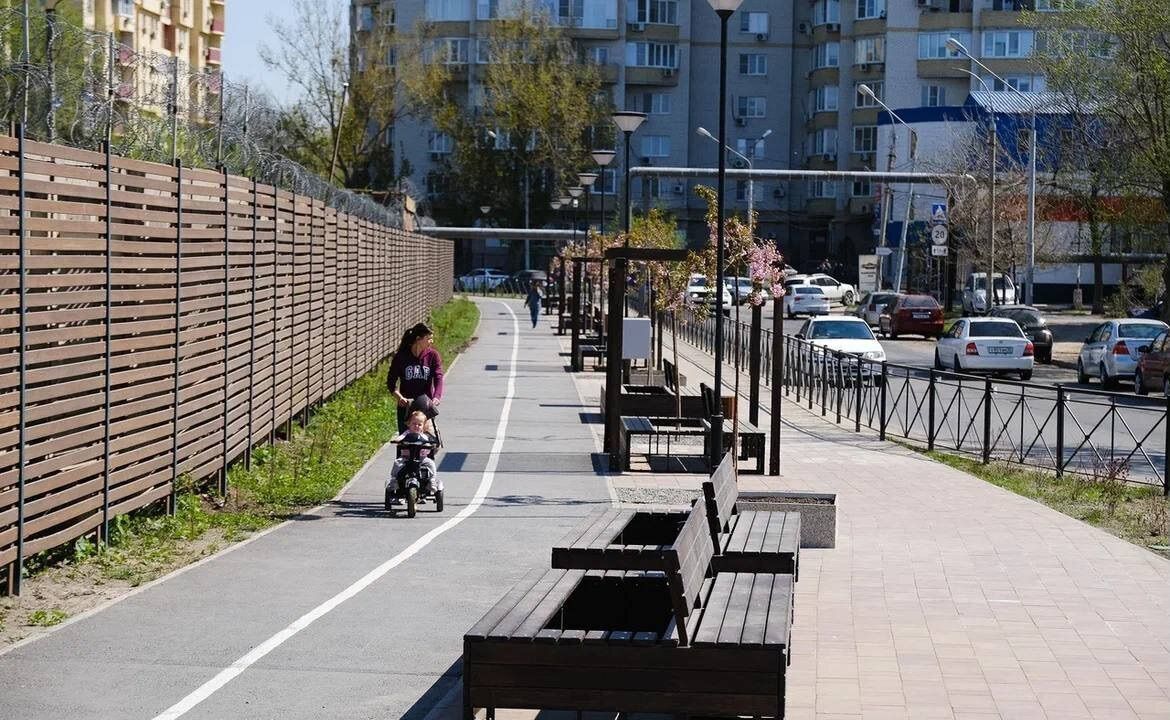 квартира г Астрахань р-н Ленинский ул. Комсомольская Набережная, 19 фото 5