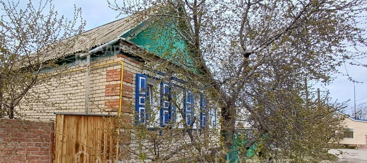 дом г Волгоград р-н Кировский ул им. Бестужева фото 1
