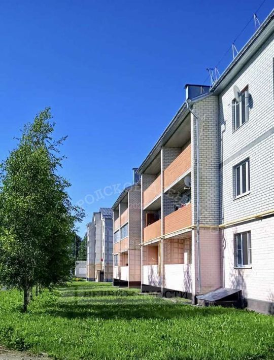 квартира р-н Кировский г Киров ул Октябрьская 2а фото 1