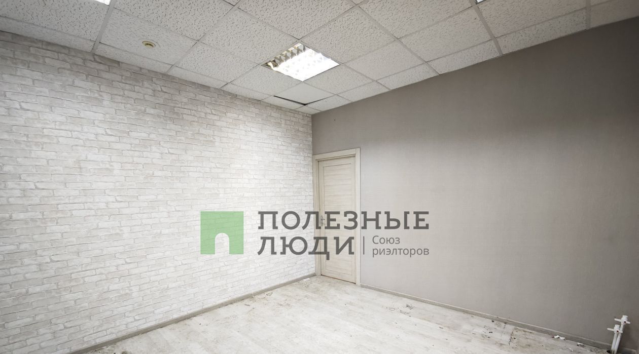 свободного назначения г Киров р-н Первомайский ул Ленина 15 фото 8