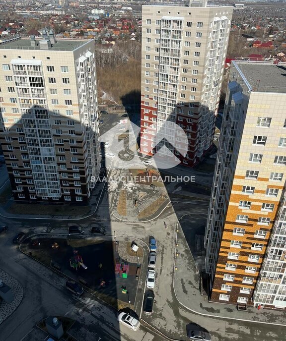 квартира г Новосибирск метро Площадь Гарина-Михайловского р-н Дзержинский ул Коминтерна 130 фото 17
