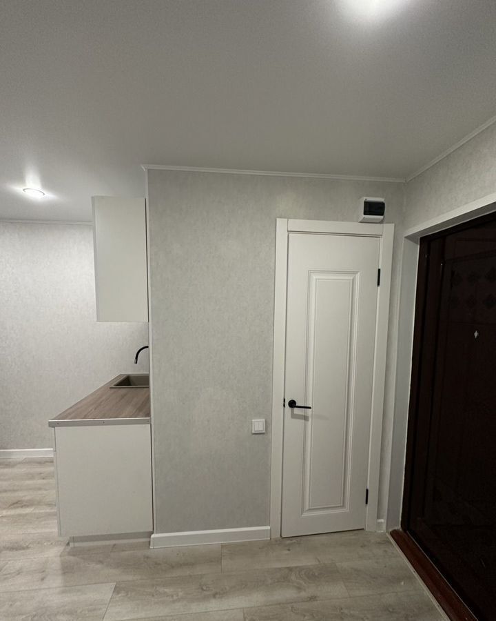 квартира г Уфа р-н Советский ул Братьев Кадомцевых 12 фото 2
