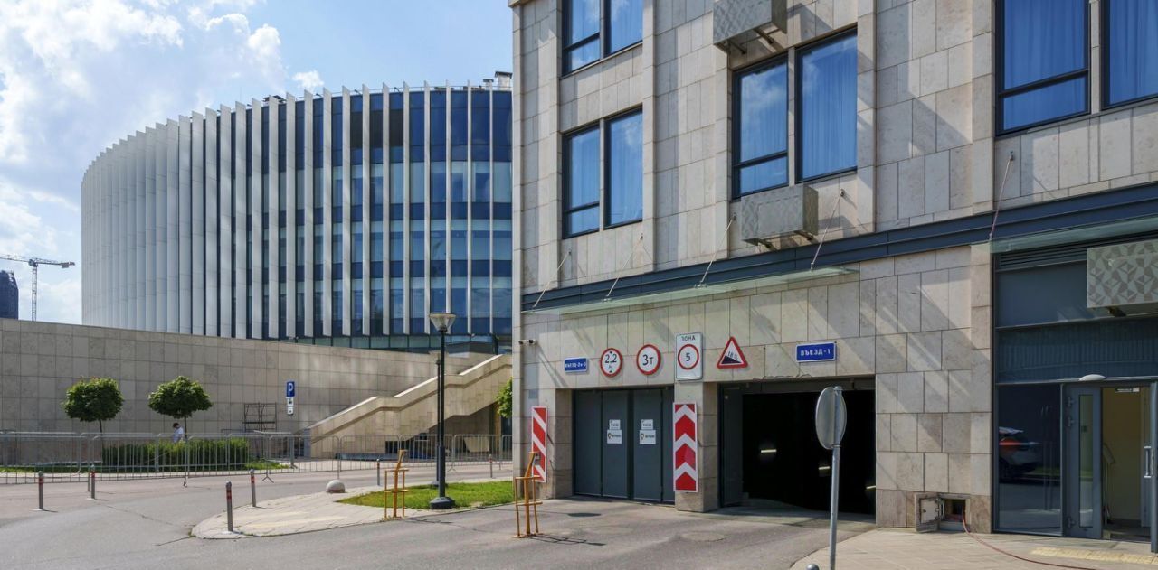 гараж г Москва метро Багратионовская ул Василисы Кожиной 13 фото 3