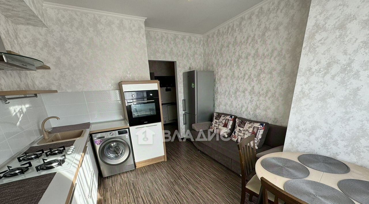 квартира г Калининград р-н Ленинградский ул Баженова 13 фото 2