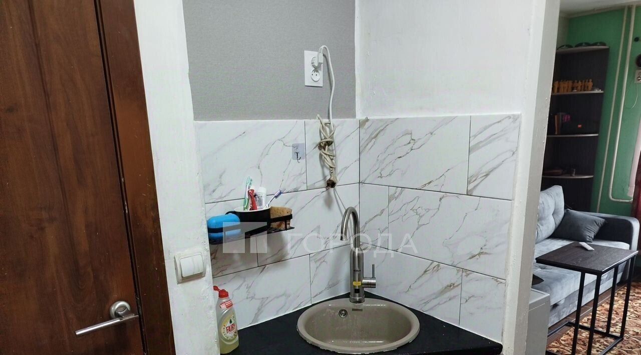 квартира г Барнаул р-н Железнодорожный ул Советской Армии 50а/2 фото 4