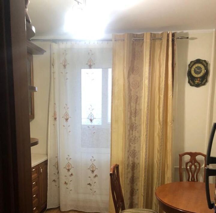 квартира г Белгород Западный ул 5 Августа 27к/2 фото 4