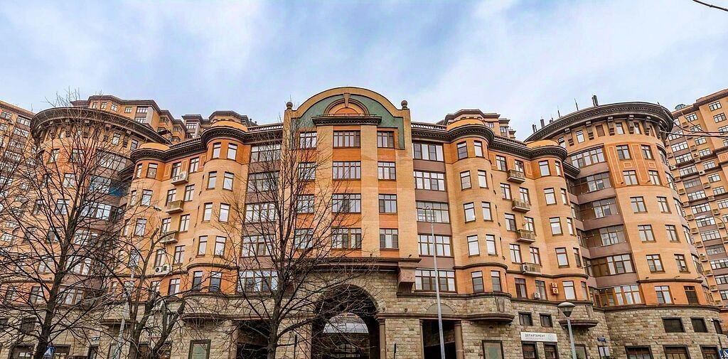 квартира г Москва метро Бауманская наб Академика Туполева 15 фото 1