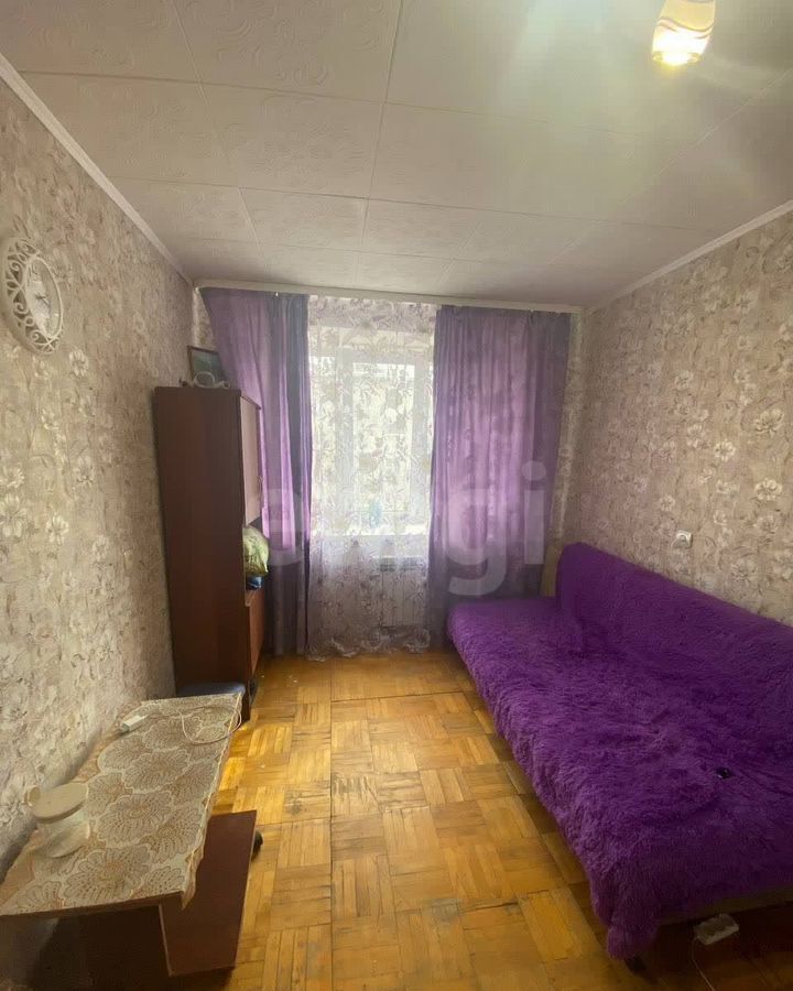 комната г Сарапул ул Азина 64 фото 2