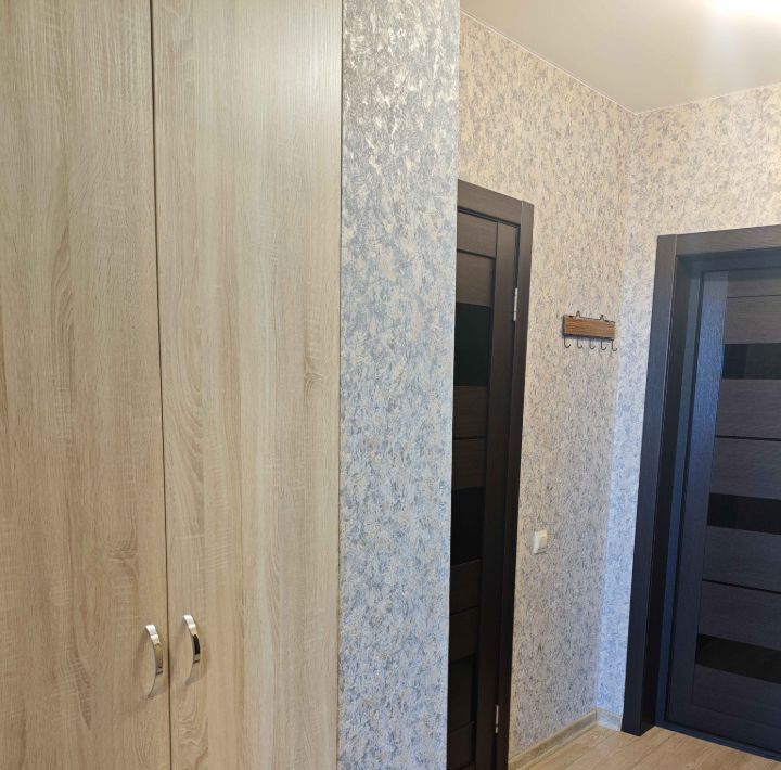квартира г Омск р-н Ленинский ул Архиепископа Сильвестра 9 фото 9