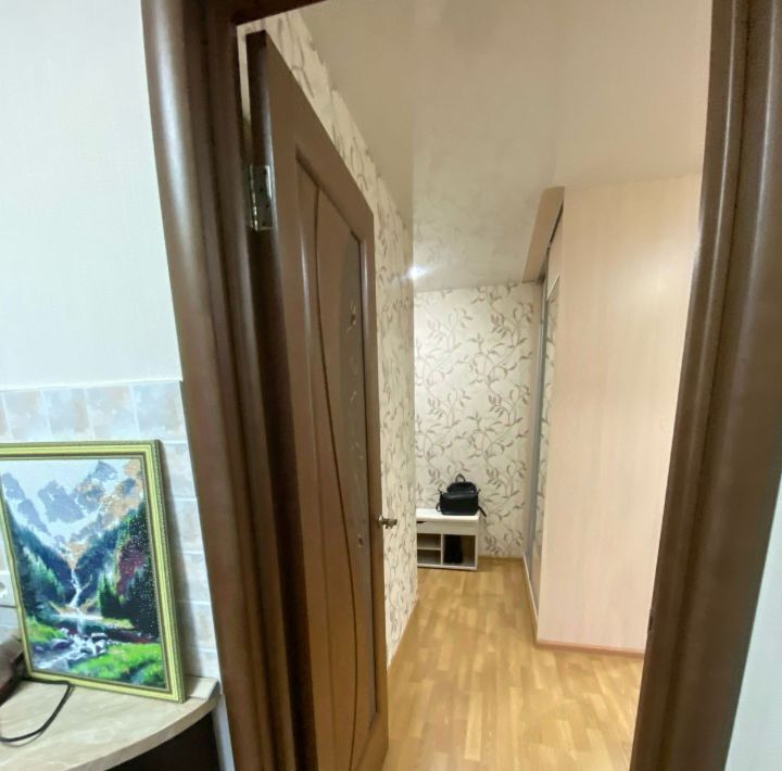 квартира г Волгоград р-н Центральный ул Пражская 19 фото 7