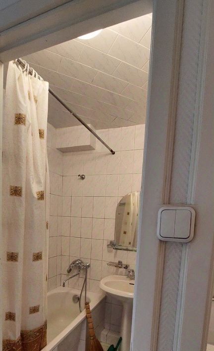 квартира г Великий Новгород ул Псковская 18к/2 фото 7