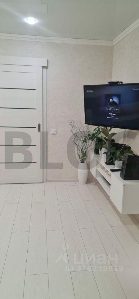 квартира г Краснодар р-н Прикубанский ул им. Петра Метальникова 5/1 фото 2