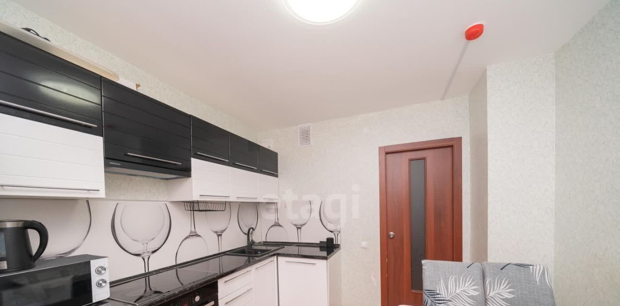квартира г Пермь р-н Орджоникидзевский ул Косякова 14 фото 1