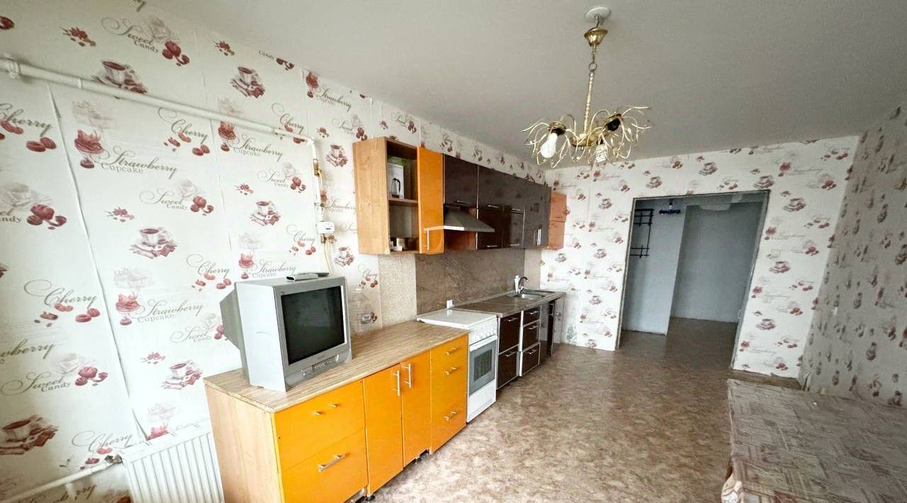 квартира р-н Нижнекамский г Нижнекамск ул Рифката Гайнуллина 18 фото 1
