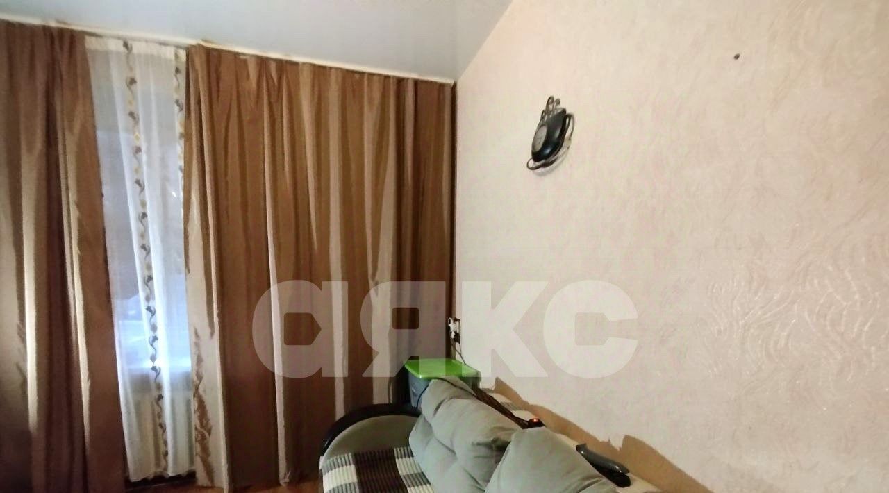 комната г Волгоград р-н Краснооктябрьский ул Таращанцев 13 фото 1