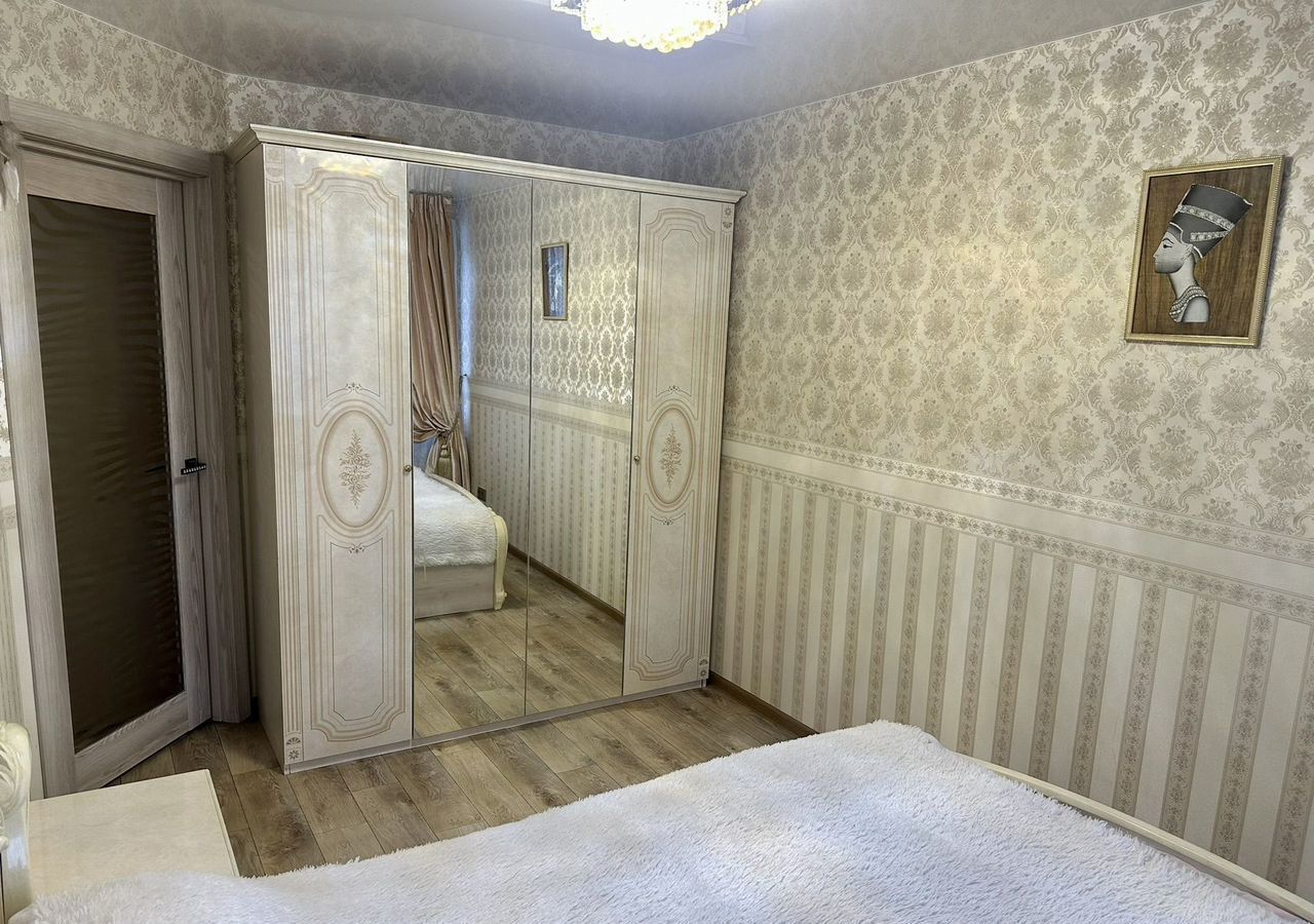 квартира г Петропавловск-Камчатский пр-кт 50 лет Октября 18 фото 8