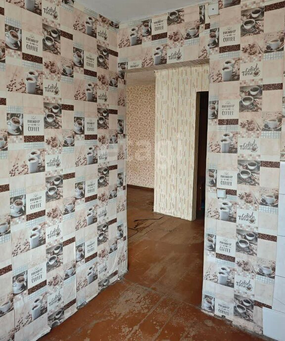 квартира г Прокопьевск р-н Центральный ул Кучина 18 фото 9