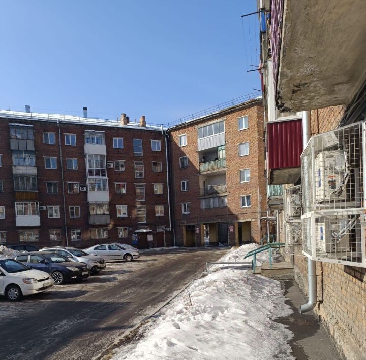 квартира г Новокузнецк р-н Центральный ул Кирова 2а фото 17