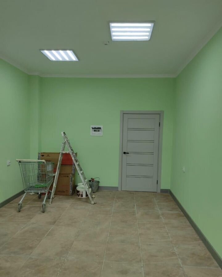 торговое помещение г Краснодар р-н Прикубанский ул им. Героя Пешкова 14 фото 3