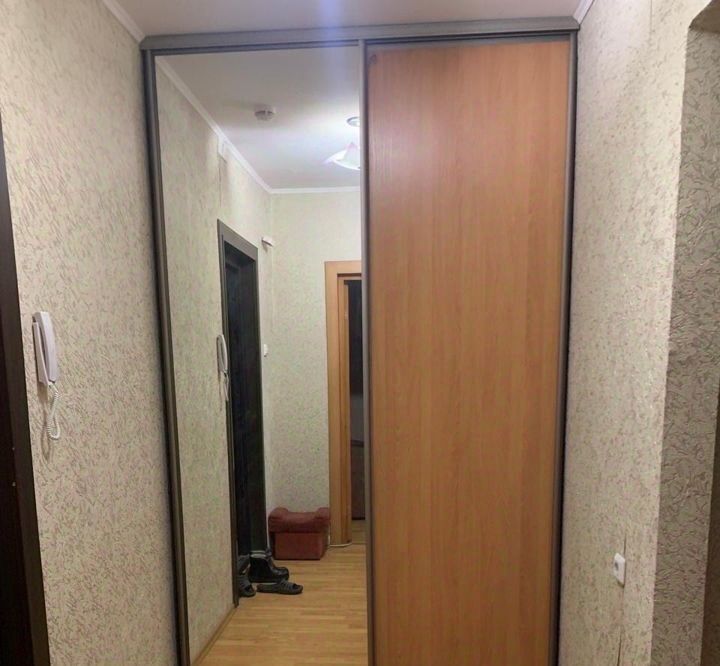 квартира г Белгород Западный ул Есенина 56 фото 1